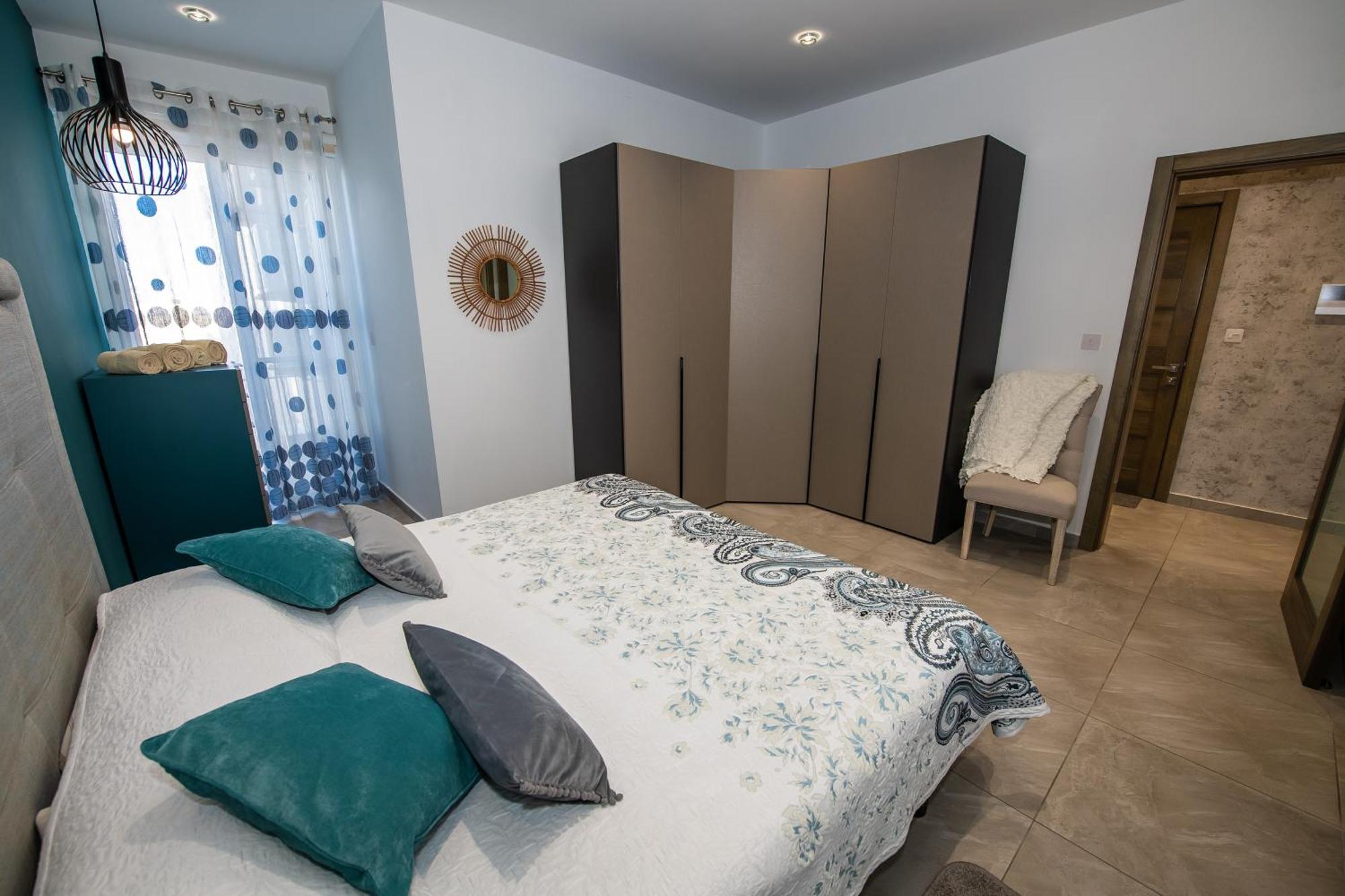 Clifftop Modern Apartment Mellieha Exterior photo